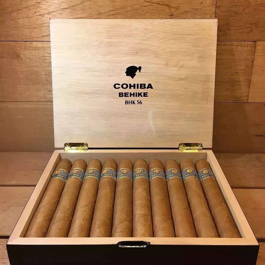 Cohiba Behike 56 450 Box of 10 - Image 3