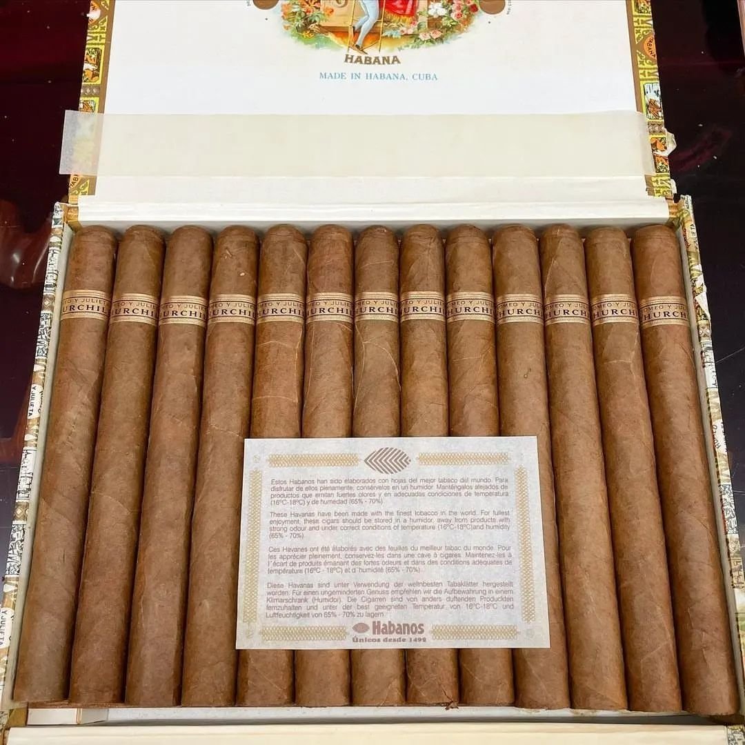 Churchill R & J-Romeo y Julieta Churchill