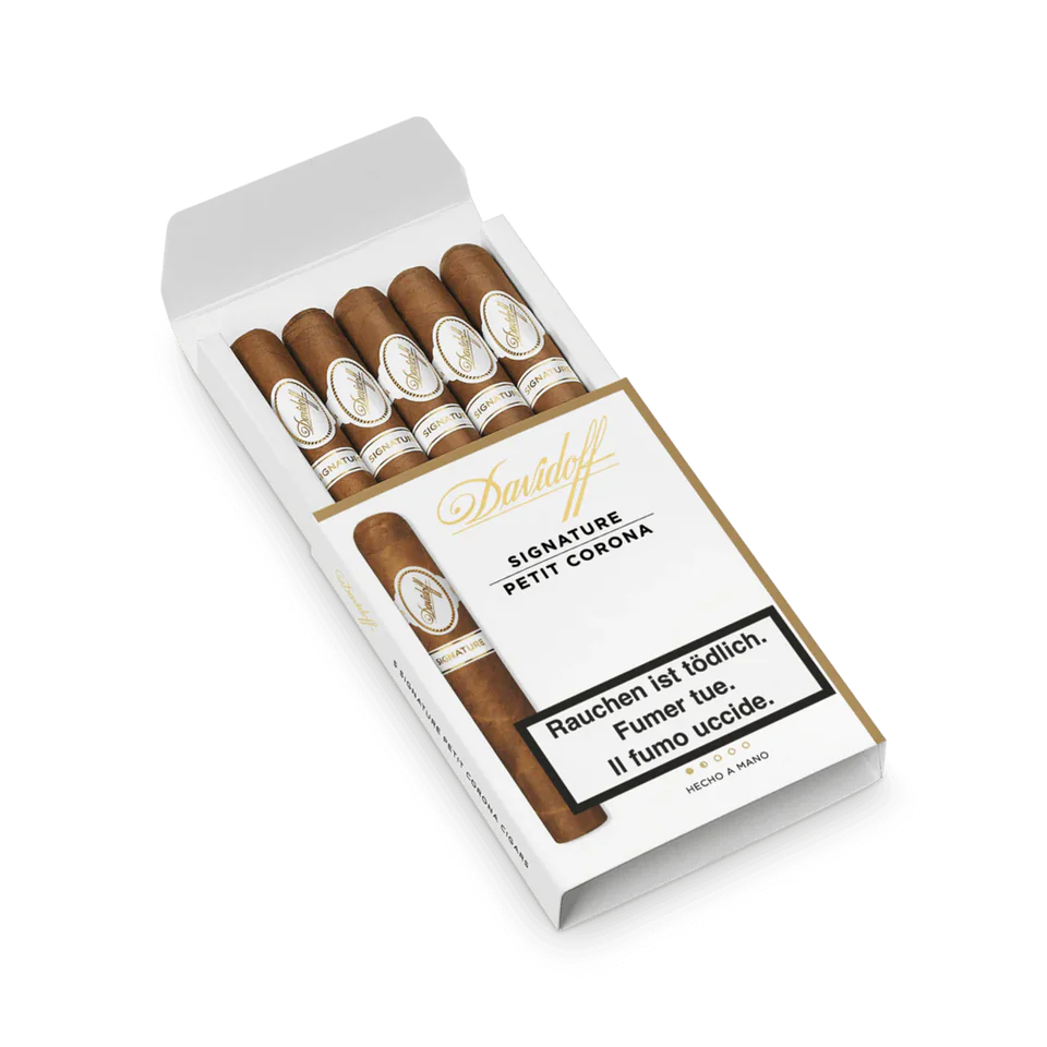 Davidoff Signature Petit Corona Cigar