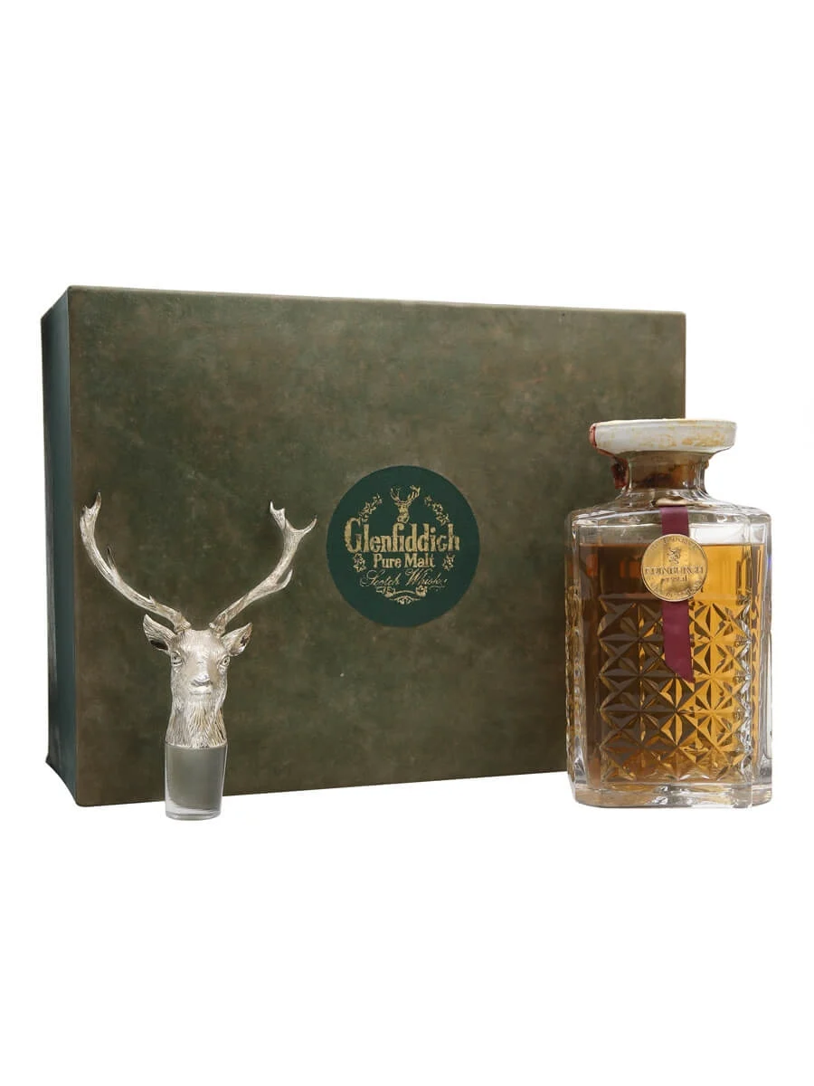Glenfiddich “De Luxe” Silver Stag Decanter Bot.1980s