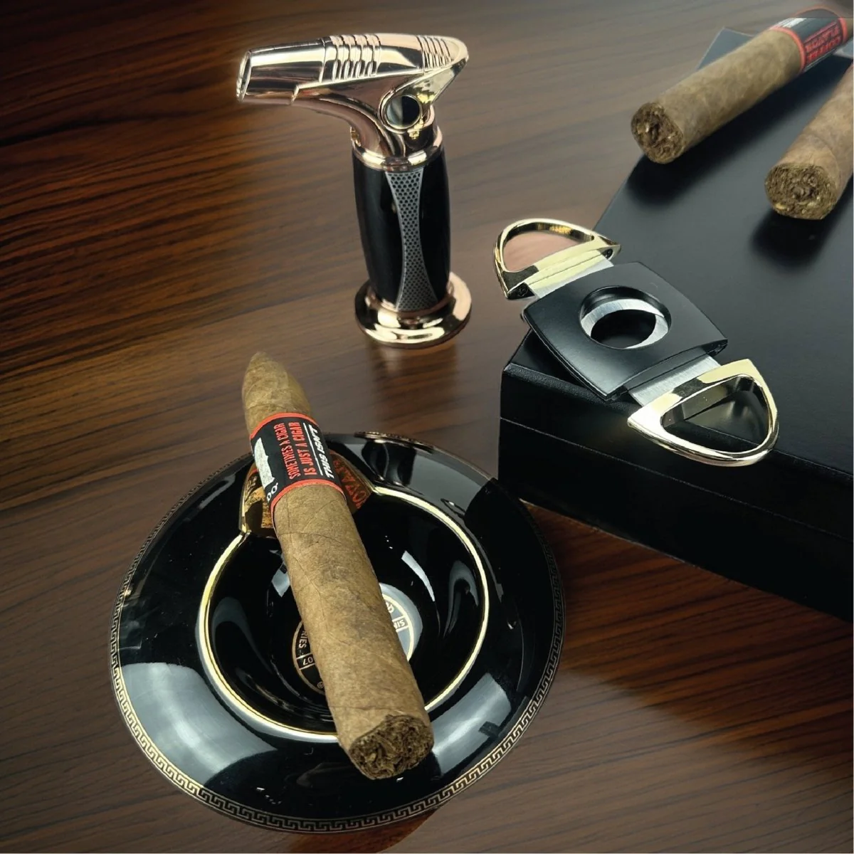 Classic Groomsman Cigar Gift Set - Image 6